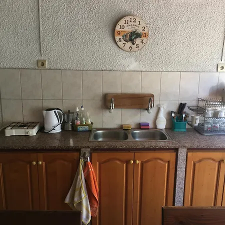 Chervenkov Konukevi