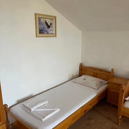 Guest house Chervenkov 2*