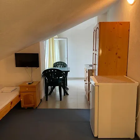 Chervenkov 2* Cernomoreț