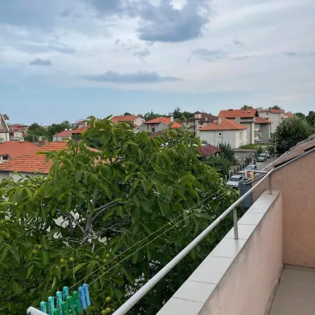 Chervenkov 2* Chernomorets