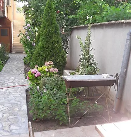 Chervenkov Pensiune 2*