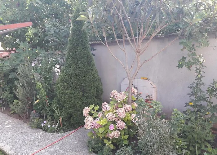 Vendégház Chervenkov 2*